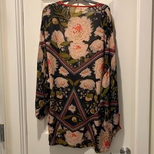 Blank London kimono, floral print